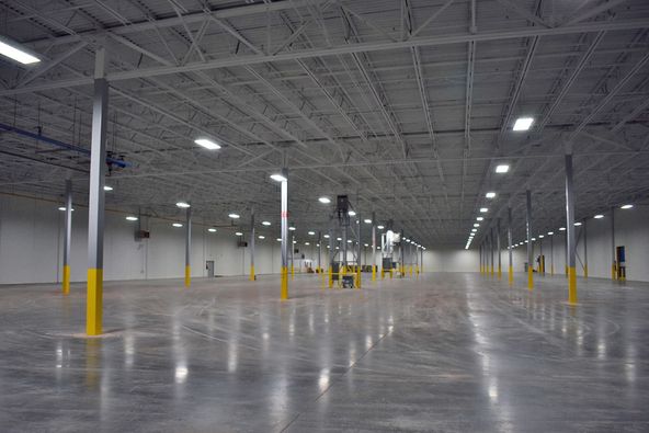 Class A East AL Industrial: 404 Fox Run Ave, Opelika, AL 36801